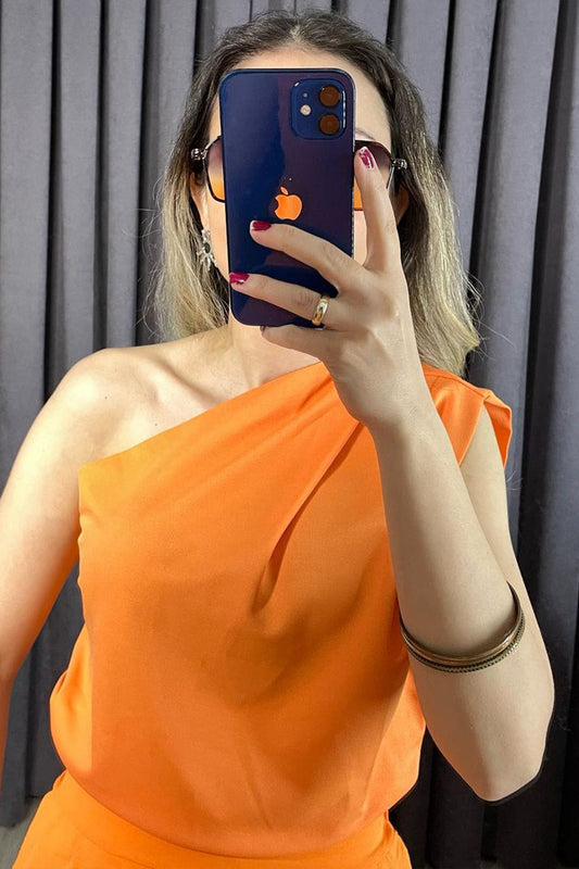 Tek Omuz Drapeli Dökümlü Bluz