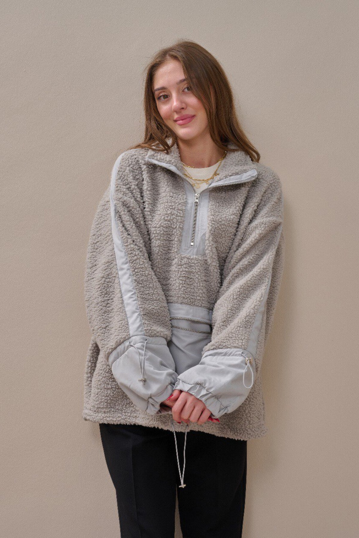 Fermuarlı Oversize Kesim Peluş Sweatshirt